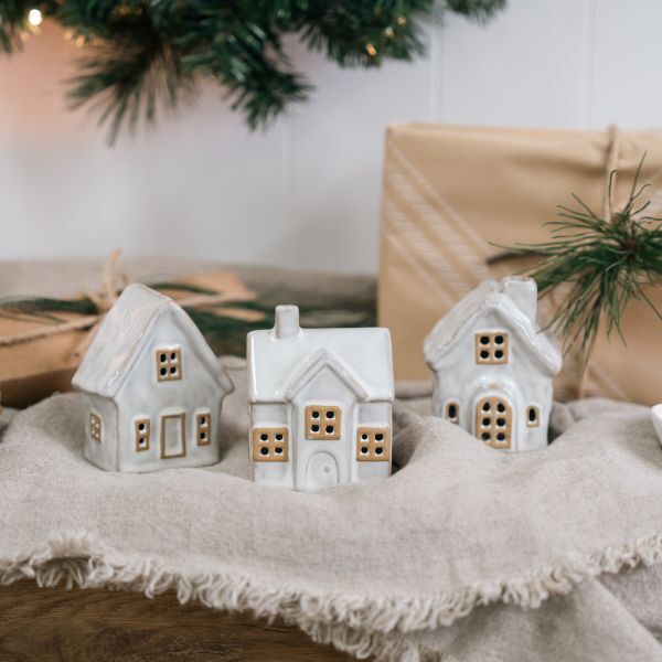 Houses s/3 white/cream 12cm