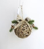 Bauble Hanging Natural Wood 13cm