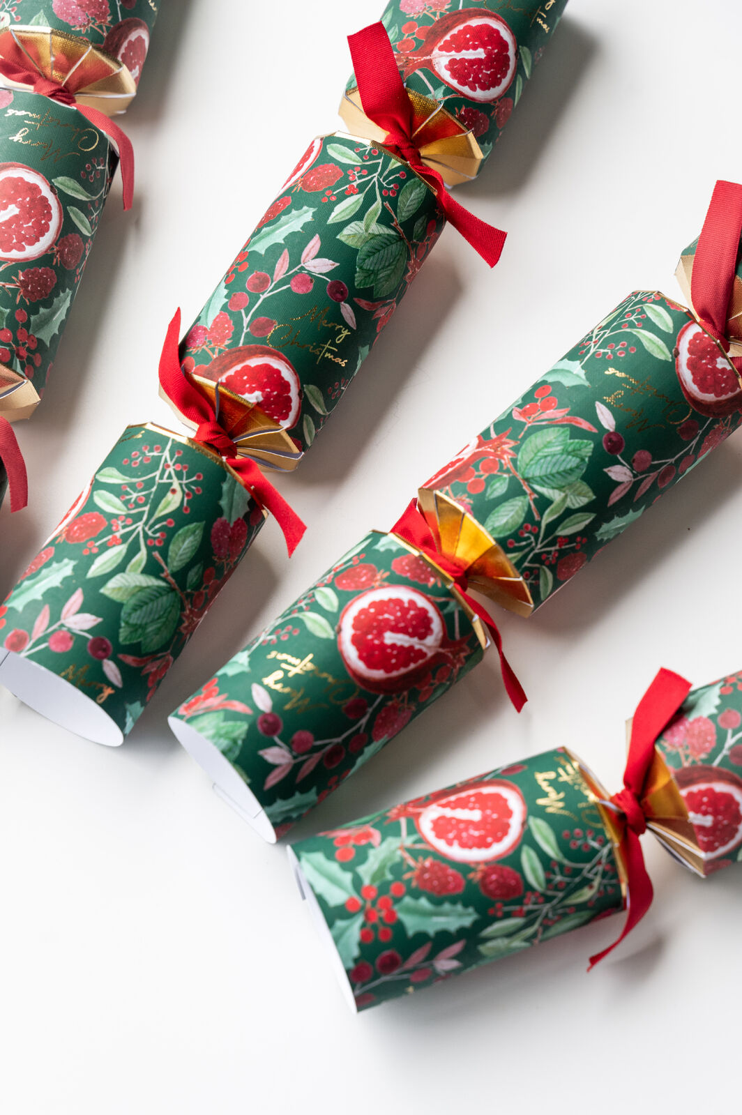 Crackers Rich Pomegranate 6 pack - Christmas Decorations Brisbane