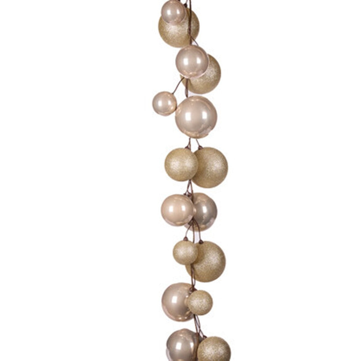 Bauble garland in champagne tones