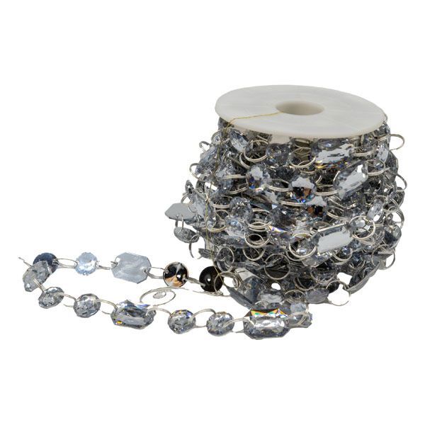 9m garland on a roll, made of linked acrylic crystals