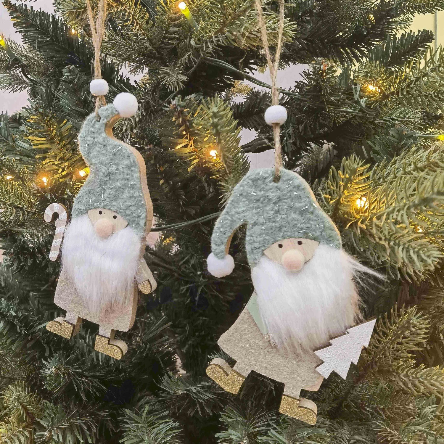 Santa Green Hat Tree/Cane Hanging 15cm.